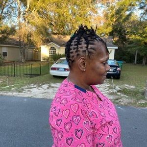 Meet your Posher, Kim